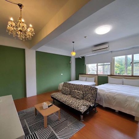 Bad Mia Homestay Hualien Buitenkant foto