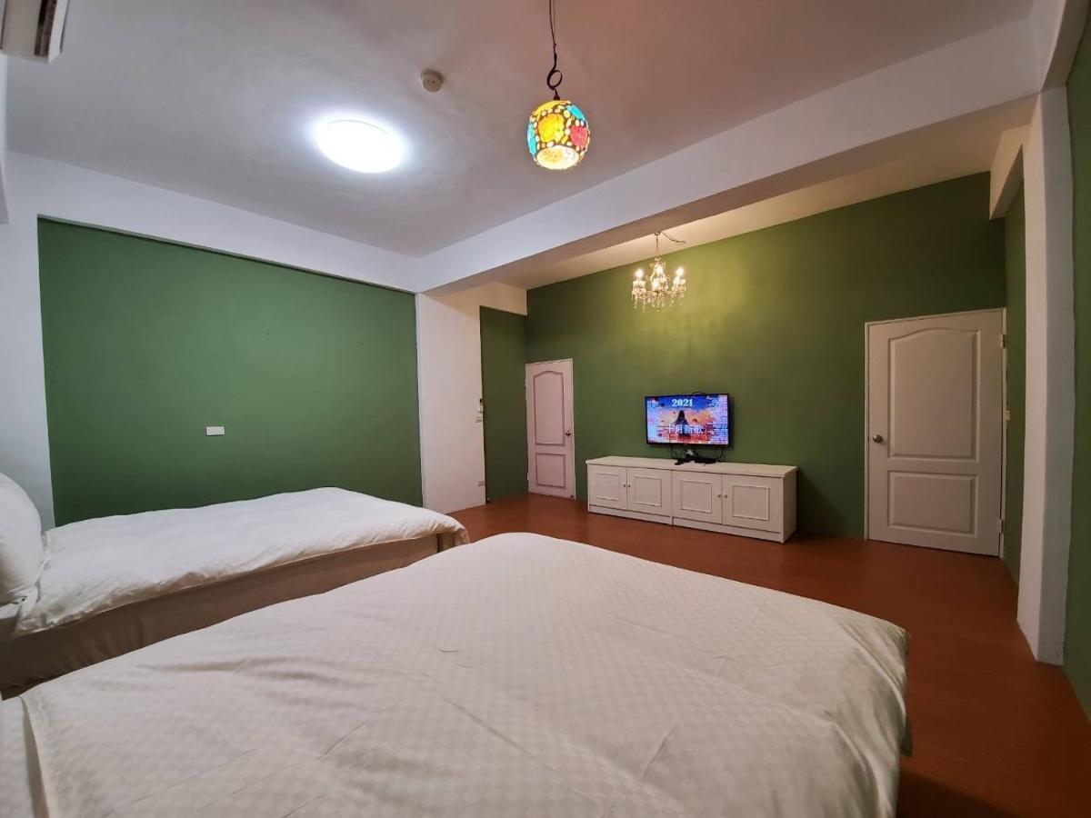 Bad Mia Homestay Hualien Buitenkant foto