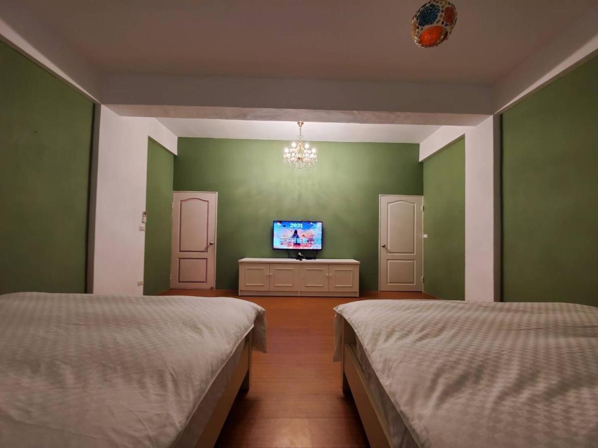 Bad Mia Homestay Hualien Buitenkant foto