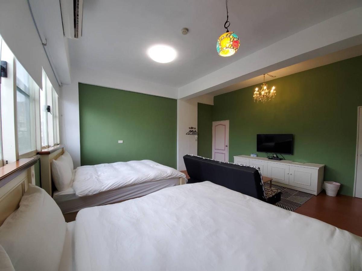 Bad Mia Homestay Hualien Buitenkant foto