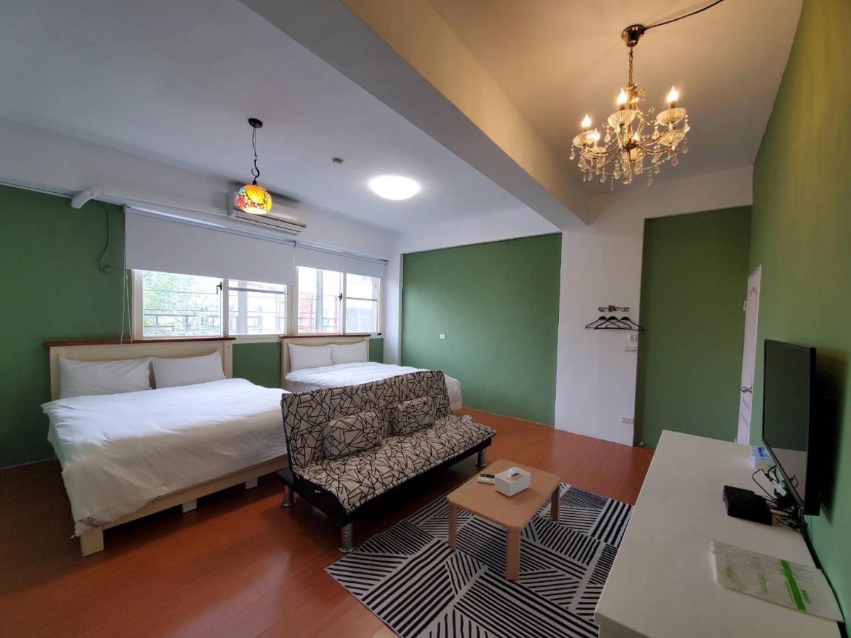 Bad Mia Homestay Hualien Buitenkant foto